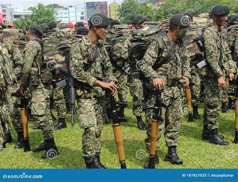 Malaysian Soldiers In Uniform And Fully Armed Editorial Stock Photo