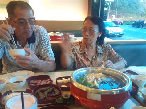 Compare prices for trains, buses, ferries and flights. ºღஐ Empress Blog Couture ஐღº: Johnny's Thai Steamboat ...