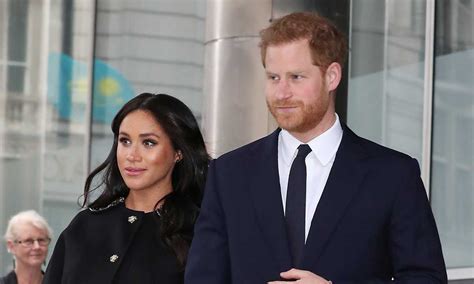 The picture, which was taken at. Meghan Markle and Prince Harry's surprise outing to pay ...