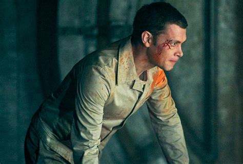 Оуэн харрис, аойф макардл, андрий парекх Brave New World: Άλλη μια δυστοπική sci-fi σειρά? - Review ...