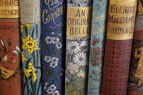 Book Spines In 2020 Vintage Books Book Spine Antique Books