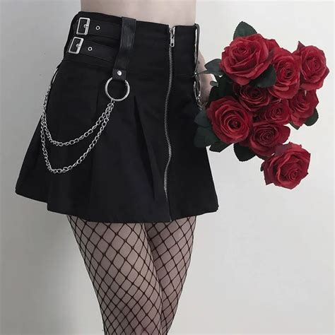 Black Harajuku Gothic Punk Women Skirts With Chain High Waist Zipper