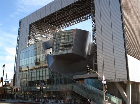 Building Los Angeles Emerson College Quietly Opens Sunset Gordon Tops Out