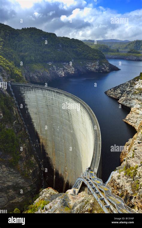 The Gordon Dam Tasmania Stock Photo Alamy