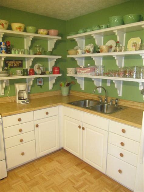 Wire shelves — frequently a staple of garage or basement organizing projects — might not be the first thing you think of adding to your kitchen, but they are incredibly useful. Shelves in kitchen - instead of cupboards! | Decor ...
