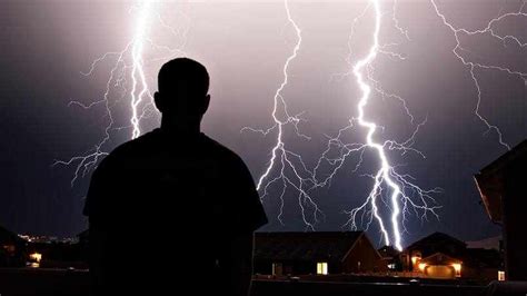 In The Loop What Happens To Your Body After A Lightning Strike Mayo Clinic News Network