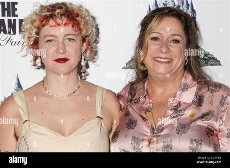 Charlotte Hauser, Abigail E. Disney 09/18/2022 la première Anaheim du