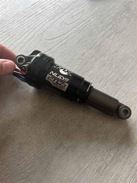 Säljes: Fox nude och fox 32 float dämpare | Happyride.se