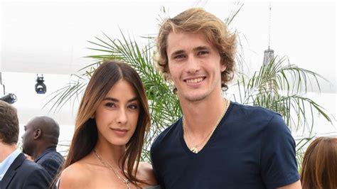 Tennis commentator and host catherine whitaker said she did not want to mention. Alexander Zverev + Brenda Patea: Das Baby ist da! | GALA.de