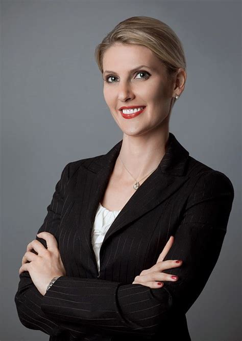 female business headshot corporate portrait business portrait