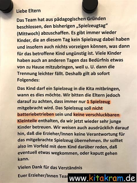 Hinweis für menschen mit sehbehinderung: Spielzeugtag - ja oder nein? - KitaKram.de | Kindergarten ...