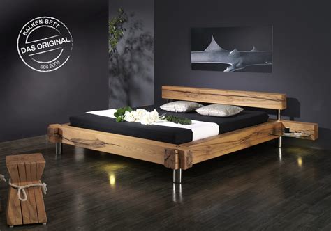 Holzbett minimal2, kernbuche, farbgebung wenge. Balken-Bett Sumpfeiche - Sprenger Möbel