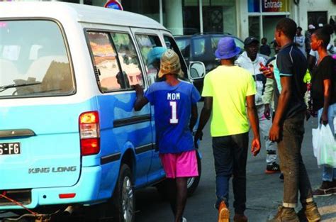 Jornal De Angola Notícias “lotadores De Táxi” Detidos Respondem Em Tribunal