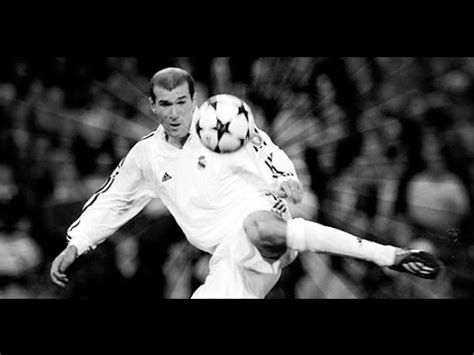 Teams arsenal bayer leverkusen played so far 2 matches. Zinedine Zidane vs Bayer Leverkusen UCL Final 2002 - YouTube