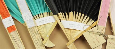 Easy Ways To Decorate And Personalize Wedding Hand Fans