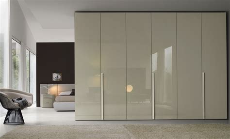 Es gibt viele möglichkeiten, wie sie chawton arrangieren können. Schrank Line Glasflügeltüren | Wardrobe design bedroom ...