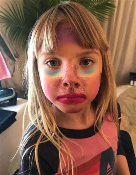 Girl Goes Crazy While Doing Makeup Tutorial Saubhaya Makeup