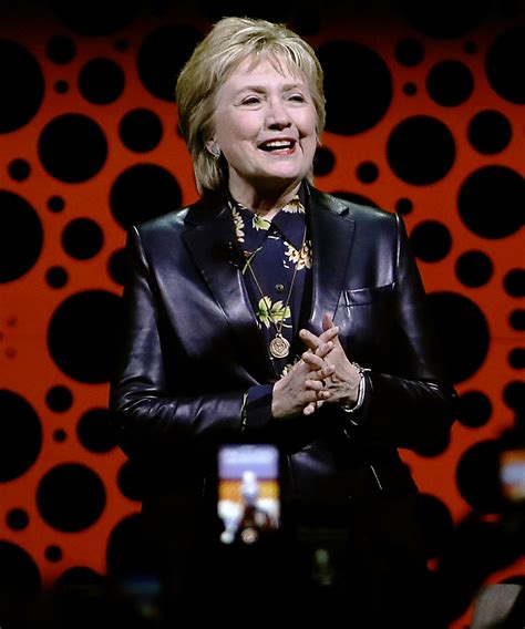 Jun 14, 2021 · former first ladies michelle obama and hillary clinton also both wore purple to the inauguration. Hillary Clinton Leather Jacket Outfit Photo Tweets