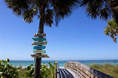 Located at 401 gulf blvd on indian rocks beach, it provides a lazy old florida feel for your florida beach vacation. Indian Rocks Beach - Tampa Bay Beaches Chamber of Commerce