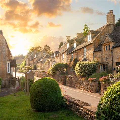 8 Reasons To Visit The Cotswolds In England Cotswolds England