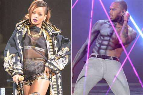 Rihanna Addresses Chris Brown Split On Stage