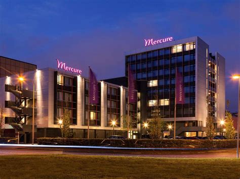 Offering massage treatments and sauna facilities along with a café bar, the venue. Mercure Hotel Groningen (Nederland Groningen) - Booking.com