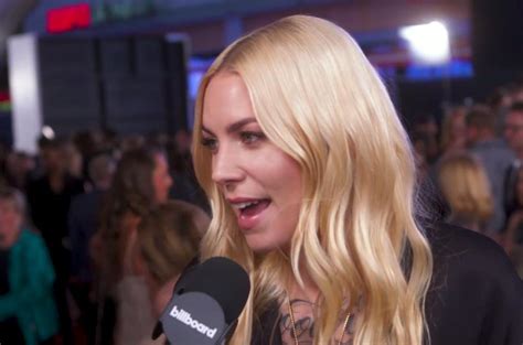 Skylar Grey On Performing With Eminem On ‘snl And Writing Walk On