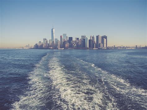 Cleaning New York Harbor With One Billion Oysters Us Harbors