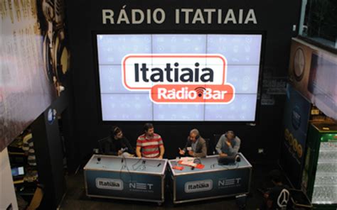 Ouça esta rádio online pelo radios.com.br! Rádio Itatiaia abre bar em Belo Horizonte para ampliar ...