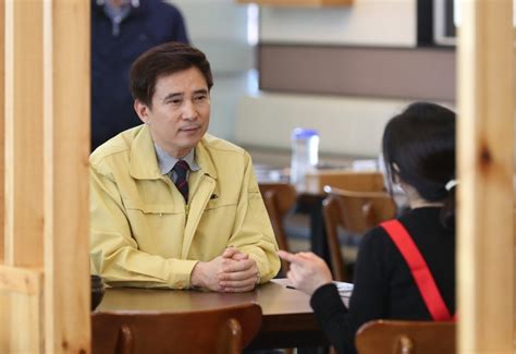 신문구독료 소득공제 시행 기념 '문화비 소득공제 초성퀴즈 이벤트' 실시. 서철모 화성시장 '소상공인 버팀목자금' 푼다