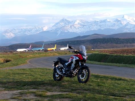 We'll tell you everything you need to know about the cb500x. Essai Honda CB 500 X