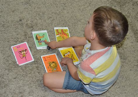 5 Fun Games And Activities Using Flashcards For Language Development
