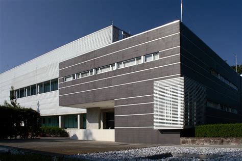 Somos una empresa farmacéutica argentina integrada por un conjunto de profesionales multidisciplinarios. ARQUIMASTER.com.ar | Proyecto: Probiomed Campus de ...