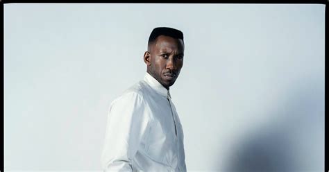 how mahershala ali became a virtuoso pianist for his golden globes winning green book role