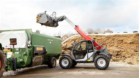 Weidemanns Updated Telehandler Delivers Faster Loading Cycles