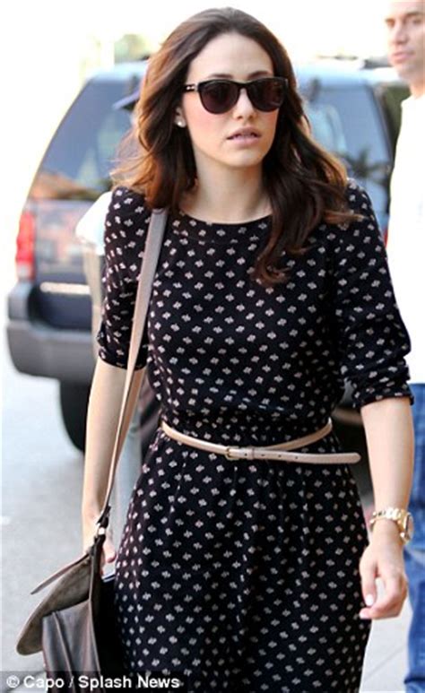 Emmy Rossum Looks Lovely In A Flirty Printed Dress To Withdraw Some