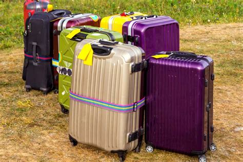 7 Money Saving Tips For Buying And Not Losing New Luggage Living On