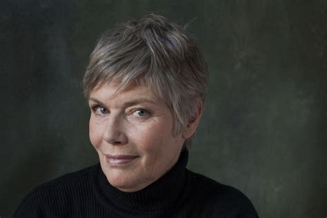 Top Gun Star Kelly Mcgillis Assaulted By Intruder At Her North