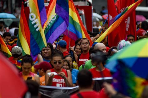 The colors of 2019 Metro Manila Pride March | ABS-CBN News