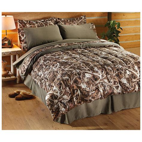 Camo bed sets are perfect furniture to make your bedrooms stand out more than other ordinary bedrooms because those have distinctive and divine motifs which focus on camouflage style. CASTLECREEK® Next Bonz Bedding Set - 297742, Comforters ...