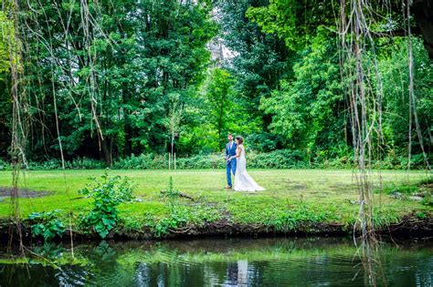 Set amidst beautiful hertfordshire countryside and along the river mimram, tewin bury farm hotel is…. Hertford Castle Wedding Venue | Ceremonies & Receptions