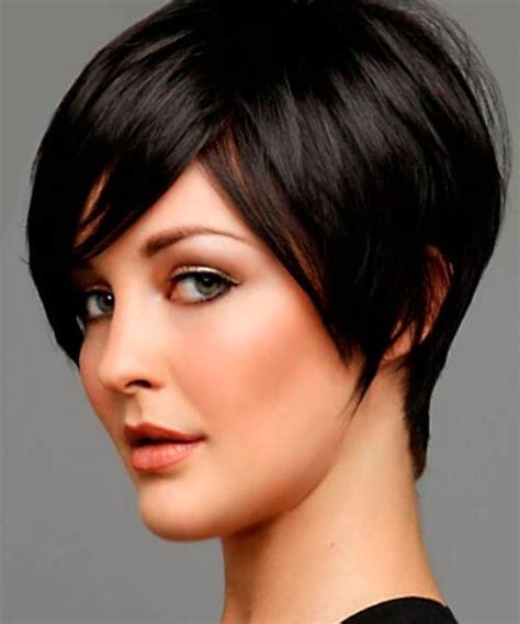 Long, glossy curtains of hair accentuate your. 20 Ideas of Short Hairstyles for Oval Face Thick Hair
