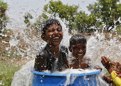 Temperature Hits C F On India S Hottest Day On Record