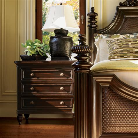 Tommy bahama furniture is renowned for its refined interpretation of exceptional island living. Tommy Bahama Home Royal Kahala Panel Customizable Bedroom ...