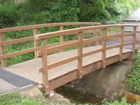 Solid Beam Footbridges Sarum Hardwood Structures Timber Bridges