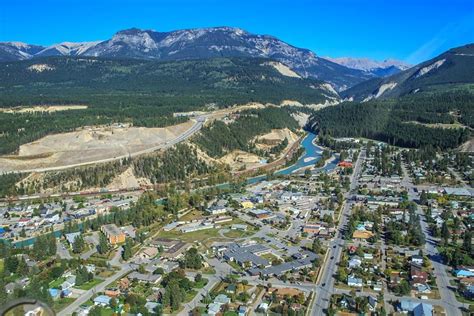 Golden Bc Small Town Explorer