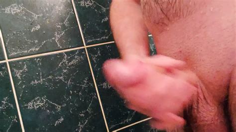 Riesige Junge Schwanz Masturbation In Der Dusche Xhamster