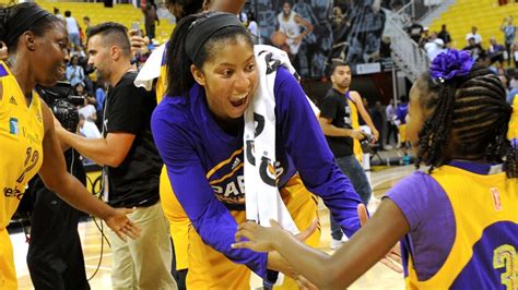 Candace Parker Displays Many Sides Of Her Game In Sparks Game 1 Win