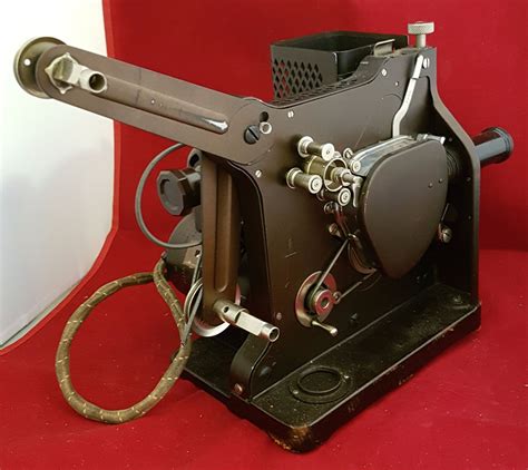 Vintage Kodak Kodascope Model D Projector