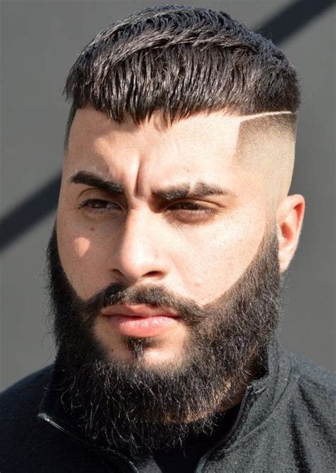 A great comeback for the wet look for straight hair , while more versatile and playful cuts are proposed for wavy and curly hair , with a preference for the messy hairstyles that are fake disheveled. Top 20 Men's Hairstyles for Winter | Best Winter ...